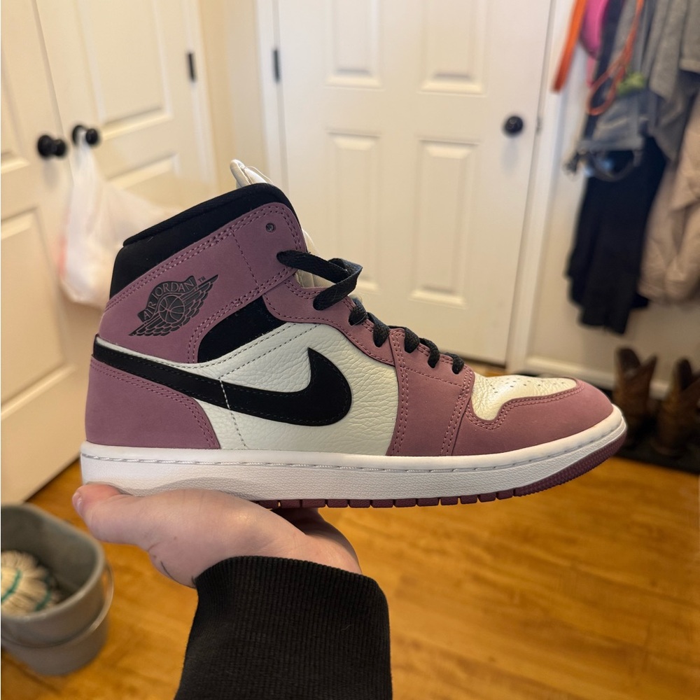 Nike Air Jordan high tops